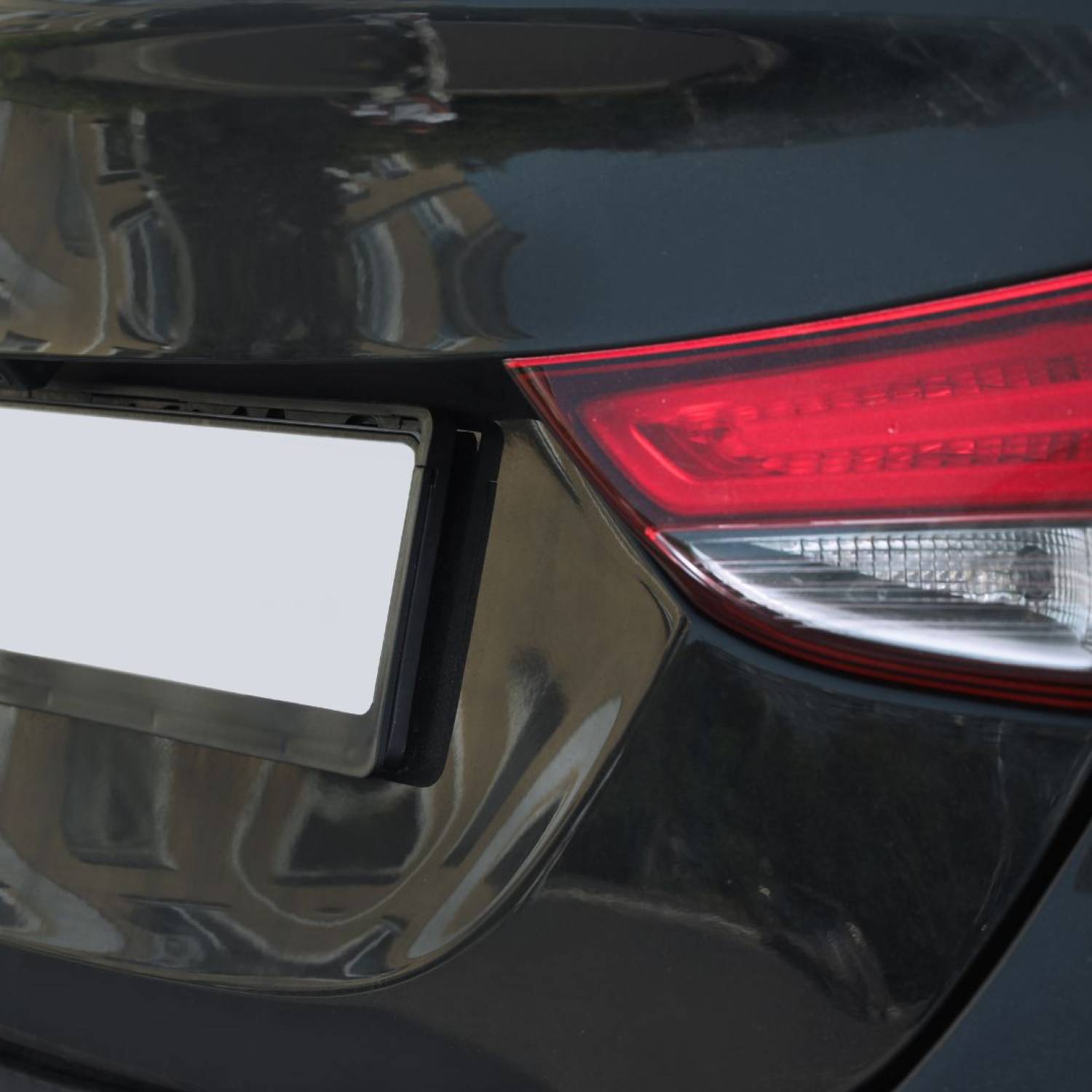 Preventivo assicurazione auto senza targa: come calcolarlo e cosa serve